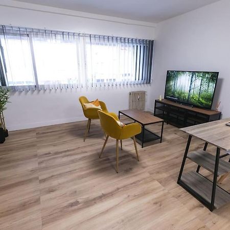 Estudio-Oficina Moderno, Centro De เฮน ภายนอก รูปภาพ